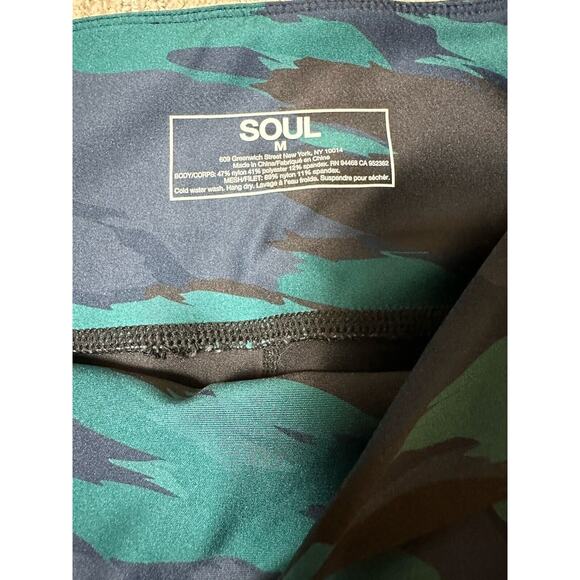 Soul by SoulCycle Podium Camo Leggings in Blue and Green,‎ Size Med - Picture 4 of 7